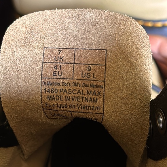 Dr. Martens 1460 Max Leather Platform Boots - Picture 10 of 12